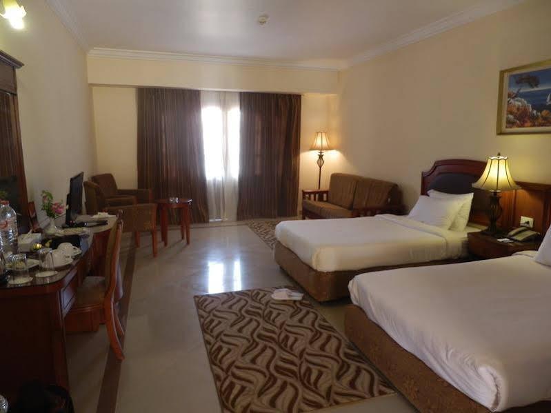 Life Resort Coral Hills El Qoseir Esterno foto